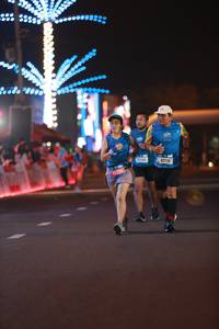 BIB: 080, 8000, 69257, 42006, 40718
                            <button type="button" onclick="openModal(21228982)" class="btn btn-primary btn-sm float-right btn-popup" data-toggle="modal" data-target=".modal-high-quality">
                        <i class="fas fa-shopping-cart"></i> Add to Cart
                    </button>
                                            <button type="button" onclick="isThisMe(21228982, true)" class="btn btn-success btn-sm float-right btn-popup btn-isme hidden" data-toggle="tooltip" data-placement="bottom" title="นี่คือรูปของคุณใช่ไหม คลิกที่นี่เพื่อเอาเข้าอัลบั้ม">
                        <i class="fas fa-plus"></i> Add to album
                    </button>
                    <button type="button" onclick="isThisMe(21228982, false)" class="btn btn-warning btn-sm float-right btn-popup btn-isnotme hidden">
                        <i class="fas fa-ban"></i> Remove from album
                    </button>