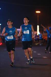 BIB: 41059, 43915
                            <button type="button" onclick="openModal(21164413)" class="btn btn-primary btn-sm float-right btn-popup" data-toggle="modal" data-target=".modal-high-quality">
                        <i class="fas fa-shopping-cart"></i> Add to Cart
                    </button>
                                            <button type="button" onclick="isThisMe(21164413, true)" class="btn btn-success btn-sm float-right btn-popup btn-isme hidden" data-toggle="tooltip" data-placement="bottom" title="นี่คือรูปของคุณใช่ไหม คลิกที่นี่เพื่อเอาเข้าอัลบั้ม">
                        <i class="fas fa-plus"></i> Add to album
                    </button>
                    <button type="button" onclick="isThisMe(21164413, false)" class="btn btn-warning btn-sm float-right btn-popup btn-isnotme hidden">
                        <i class="fas fa-ban"></i> Remove from album
                    </button>