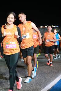BIB: 25555, 23570, 7284
                            <button type="button" onclick="openModal(20988261)" class="btn btn-primary btn-sm float-right btn-popup" data-toggle="modal" data-target=".modal-high-quality">
                        <i class="fas fa-shopping-cart"></i> Add to Cart
                    </button>
                                            <button type="button" onclick="isThisMe(20988261, true)" class="btn btn-success btn-sm float-right btn-popup btn-isme hidden" data-toggle="tooltip" data-placement="bottom" title="นี่คือรูปของคุณใช่ไหม คลิกที่นี่เพื่อเอาเข้าอัลบั้ม">
                        <i class="fas fa-plus"></i> Add to album
                    </button>
                    <button type="button" onclick="isThisMe(20988261, false)" class="btn btn-warning btn-sm float-right btn-popup btn-isnotme hidden">
                        <i class="fas fa-ban"></i> Remove from album
                    </button>