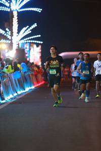 BIB: 538, 42656
                            <button type="button" onclick="openModal(21165039)" class="btn btn-primary btn-sm float-right btn-popup" data-toggle="modal" data-target=".modal-high-quality">
                        <i class="fas fa-shopping-cart"></i> Add to Cart
                    </button>
                                            <button type="button" onclick="isThisMe(21165039, true)" class="btn btn-success btn-sm float-right btn-popup btn-isme hidden" data-toggle="tooltip" data-placement="bottom" title="นี่คือรูปของคุณใช่ไหม คลิกที่นี่เพื่อเอาเข้าอัลบั้ม">
                        <i class="fas fa-plus"></i> Add to album
                    </button>
                    <button type="button" onclick="isThisMe(21165039, false)" class="btn btn-warning btn-sm float-right btn-popup btn-isnotme hidden">
                        <i class="fas fa-ban"></i> Remove from album
                    </button>