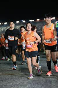 BIB: 4038, 260791, 20185
                            <button type="button" onclick="openModal(20983925)" class="btn btn-primary btn-sm float-right btn-popup" data-toggle="modal" data-target=".modal-high-quality">
                        <i class="fas fa-shopping-cart"></i> Add to Cart
                    </button>
                                            <button type="button" onclick="isThisMe(20983925, true)" class="btn btn-success btn-sm float-right btn-popup btn-isme hidden" data-toggle="tooltip" data-placement="bottom" title="นี่คือรูปของคุณใช่ไหม คลิกที่นี่เพื่อเอาเข้าอัลบั้ม">
                        <i class="fas fa-plus"></i> Add to album
                    </button>
                    <button type="button" onclick="isThisMe(20983925, false)" class="btn btn-warning btn-sm float-right btn-popup btn-isnotme hidden">
                        <i class="fas fa-ban"></i> Remove from album
                    </button>