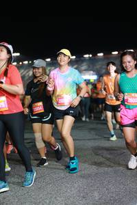 BIB: 751, 5654, 266, 0092
                            <button type="button" onclick="openModal(20989214)" class="btn btn-primary btn-sm float-right btn-popup" data-toggle="modal" data-target=".modal-high-quality">
                        <i class="fas fa-shopping-cart"></i> Add to Cart
                    </button>
                                            <button type="button" onclick="isThisMe(20989214, true)" class="btn btn-success btn-sm float-right btn-popup btn-isme hidden" data-toggle="tooltip" data-placement="bottom" title="นี่คือรูปของคุณใช่ไหม คลิกที่นี่เพื่อเอาเข้าอัลบั้ม">
                        <i class="fas fa-plus"></i> Add to album
                    </button>
                    <button type="button" onclick="isThisMe(20989214, false)" class="btn btn-warning btn-sm float-right btn-popup btn-isnotme hidden">
                        <i class="fas fa-ban"></i> Remove from album
                    </button>