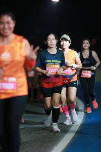 BIB: 7000, 2922, 25077, 24777, 24949
                            <button type="button" onclick="openModal(21007440)" class="btn btn-primary btn-sm float-right btn-popup" data-toggle="modal" data-target=".modal-high-quality">
                        <i class="fas fa-shopping-cart"></i> Add to Cart
                    </button>
                                            <button type="button" onclick="isThisMe(21007440, true)" class="btn btn-success btn-sm float-right btn-popup btn-isme hidden" data-toggle="tooltip" data-placement="bottom" title="นี่คือรูปของคุณใช่ไหม คลิกที่นี่เพื่อเอาเข้าอัลบั้ม">
                        <i class="fas fa-plus"></i> Add to album
                    </button>
                    <button type="button" onclick="isThisMe(21007440, false)" class="btn btn-warning btn-sm float-right btn-popup btn-isnotme hidden">
                        <i class="fas fa-ban"></i> Remove from album
                    </button>