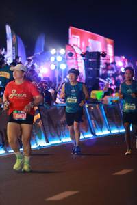 BIB: 83417, 40618, 40648
                            <button type="button" onclick="openModal(21211192)" class="btn btn-primary btn-sm float-right btn-popup" data-toggle="modal" data-target=".modal-high-quality">
                        <i class="fas fa-shopping-cart"></i> Add to Cart
                    </button>
                                            <button type="button" onclick="isThisMe(21211192, true)" class="btn btn-success btn-sm float-right btn-popup btn-isme hidden" data-toggle="tooltip" data-placement="bottom" title="นี่คือรูปของคุณใช่ไหม คลิกที่นี่เพื่อเอาเข้าอัลบั้ม">
                        <i class="fas fa-plus"></i> Add to album
                    </button>
                    <button type="button" onclick="isThisMe(21211192, false)" class="btn btn-warning btn-sm float-right btn-popup btn-isnotme hidden">
                        <i class="fas fa-ban"></i> Remove from album
                    </button>