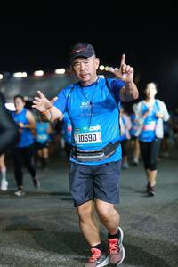 BIB: 504, 10690
                            <button type="button" onclick="openModal(21096920)" class="btn btn-primary btn-sm float-right btn-popup" data-toggle="modal" data-target=".modal-high-quality">
                        <i class="fas fa-shopping-cart"></i> Add to Cart
                    </button>
                                            <button type="button" onclick="isThisMe(21096920, true)" class="btn btn-success btn-sm float-right btn-popup btn-isme hidden" data-toggle="tooltip" data-placement="bottom" title="นี่คือรูปของคุณใช่ไหม คลิกที่นี่เพื่อเอาเข้าอัลบั้ม">
                        <i class="fas fa-plus"></i> Add to album
                    </button>
                    <button type="button" onclick="isThisMe(21096920, false)" class="btn btn-warning btn-sm float-right btn-popup btn-isnotme hidden">
                        <i class="fas fa-ban"></i> Remove from album
                    </button>