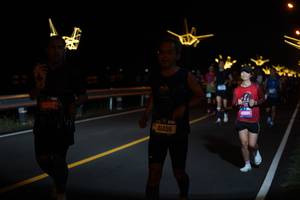 BIB: 82410, 41496, 45864
                            <button type="button" onclick="openModal(20479776)" class="btn btn-primary btn-sm float-right btn-popup" data-toggle="modal" data-target=".modal-high-quality">
                        <i class="fas fa-shopping-cart"></i> Add to Cart
                    </button>
                                            <button type="button" onclick="isThisMe(20479776, true)" class="btn btn-success btn-sm float-right btn-popup btn-isme hidden" data-toggle="tooltip" data-placement="bottom" title="นี่คือรูปของคุณใช่ไหม คลิกที่นี่เพื่อเอาเข้าอัลบั้ม">
                        <i class="fas fa-plus"></i> Add to album
                    </button>
                    <button type="button" onclick="isThisMe(20479776, false)" class="btn btn-warning btn-sm float-right btn-popup btn-isnotme hidden">
                        <i class="fas fa-ban"></i> Remove from album
                    </button>