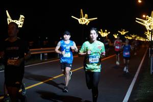 BIB: 4214, 42780, 41440
                            <button type="button" onclick="openModal(20395627)" class="btn btn-primary btn-sm float-right btn-popup" data-toggle="modal" data-target=".modal-high-quality">
                        <i class="fas fa-shopping-cart"></i> Add to Cart
                    </button>
                                            <button type="button" onclick="isThisMe(20395627, true)" class="btn btn-success btn-sm float-right btn-popup btn-isme hidden" data-toggle="tooltip" data-placement="bottom" title="นี่คือรูปของคุณใช่ไหม คลิกที่นี่เพื่อเอาเข้าอัลบั้ม">
                        <i class="fas fa-plus"></i> Add to album
                    </button>
                    <button type="button" onclick="isThisMe(20395627, false)" class="btn btn-warning btn-sm float-right btn-popup btn-isnotme hidden">
                        <i class="fas fa-ban"></i> Remove from album
                    </button>