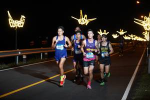 BIB: 40587, 43061, 40623
                            <button type="button" onclick="openModal(20336519)" class="btn btn-primary btn-sm float-right btn-popup" data-toggle="modal" data-target=".modal-high-quality">
                        <i class="fas fa-shopping-cart"></i> Add to Cart
                    </button>
                                            <button type="button" onclick="isThisMe(20336519, true)" class="btn btn-success btn-sm float-right btn-popup btn-isme hidden" data-toggle="tooltip" data-placement="bottom" title="นี่คือรูปของคุณใช่ไหม คลิกที่นี่เพื่อเอาเข้าอัลบั้ม">
                        <i class="fas fa-plus"></i> Add to album
                    </button>
                    <button type="button" onclick="isThisMe(20336519, false)" class="btn btn-warning btn-sm float-right btn-popup btn-isnotme hidden">
                        <i class="fas fa-ban"></i> Remove from album
                    </button>
