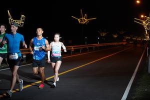 BIB: 41189, 40894, 45021
                            <button type="button" onclick="openModal(19805554)" class="btn btn-primary btn-sm float-right btn-popup" data-toggle="modal" data-target=".modal-high-quality">
                        <i class="fas fa-shopping-cart"></i> Add to Cart
                    </button>
                                            <button type="button" onclick="isThisMe(19805554, true)" class="btn btn-success btn-sm float-right btn-popup btn-isme hidden" data-toggle="tooltip" data-placement="bottom" title="นี่คือรูปของคุณใช่ไหม คลิกที่นี่เพื่อเอาเข้าอัลบั้ม">
                        <i class="fas fa-plus"></i> Add to album
                    </button>
                    <button type="button" onclick="isThisMe(19805554, false)" class="btn btn-warning btn-sm float-right btn-popup btn-isnotme hidden">
                        <i class="fas fa-ban"></i> Remove from album
                    </button>
