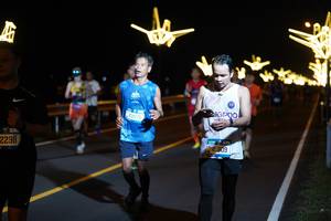 BIB: 2298, 43575, 41909
                            <button type="button" onclick="openModal(20455568)" class="btn btn-primary btn-sm float-right btn-popup" data-toggle="modal" data-target=".modal-high-quality">
                        <i class="fas fa-shopping-cart"></i> Add to Cart
                    </button>
                                            <button type="button" onclick="isThisMe(20455568, true)" class="btn btn-success btn-sm float-right btn-popup btn-isme hidden" data-toggle="tooltip" data-placement="bottom" title="นี่คือรูปของคุณใช่ไหม คลิกที่นี่เพื่อเอาเข้าอัลบั้ม">
                        <i class="fas fa-plus"></i> Add to album
                    </button>
                    <button type="button" onclick="isThisMe(20455568, false)" class="btn btn-warning btn-sm float-right btn-popup btn-isnotme hidden">
                        <i class="fas fa-ban"></i> Remove from album
                    </button>