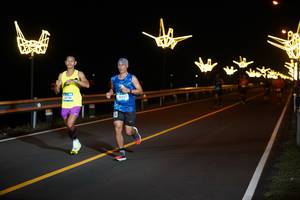 BIB: 40799, 42937
                            <button type="button" onclick="openModal(20377597)" class="btn btn-primary btn-sm float-right btn-popup" data-toggle="modal" data-target=".modal-high-quality">
                        <i class="fas fa-shopping-cart"></i> Add to Cart
                    </button>
                                            <button type="button" onclick="isThisMe(20377597, true)" class="btn btn-success btn-sm float-right btn-popup btn-isme hidden" data-toggle="tooltip" data-placement="bottom" title="นี่คือรูปของคุณใช่ไหม คลิกที่นี่เพื่อเอาเข้าอัลบั้ม">
                        <i class="fas fa-plus"></i> Add to album
                    </button>
                    <button type="button" onclick="isThisMe(20377597, false)" class="btn btn-warning btn-sm float-right btn-popup btn-isnotme hidden">
                        <i class="fas fa-ban"></i> Remove from album
                    </button>