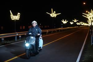 BIB: 
                            <button type="button" onclick="openModal(19730841)" class="btn btn-primary btn-sm float-right btn-popup" data-toggle="modal" data-target=".modal-high-quality">
                        <i class="fas fa-shopping-cart"></i> Add to Cart
                    </button>
                                            <button type="button" onclick="isThisMe(19730841, true)" class="btn btn-success btn-sm float-right btn-popup btn-isme hidden" data-toggle="tooltip" data-placement="bottom" title="นี่คือรูปของคุณใช่ไหม คลิกที่นี่เพื่อเอาเข้าอัลบั้ม">
                        <i class="fas fa-plus"></i> Add to album
                    </button>
                    <button type="button" onclick="isThisMe(19730841, false)" class="btn btn-warning btn-sm float-right btn-popup btn-isnotme hidden">
                        <i class="fas fa-ban"></i> Remove from album
                    </button>