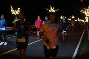 BIB: 41468, 41515, 152
                            <button type="button" onclick="openModal(20466032)" class="btn btn-primary btn-sm float-right btn-popup" data-toggle="modal" data-target=".modal-high-quality">
                        <i class="fas fa-shopping-cart"></i> Add to Cart
                    </button>
                                            <button type="button" onclick="isThisMe(20466032, true)" class="btn btn-success btn-sm float-right btn-popup btn-isme hidden" data-toggle="tooltip" data-placement="bottom" title="นี่คือรูปของคุณใช่ไหม คลิกที่นี่เพื่อเอาเข้าอัลบั้ม">
                        <i class="fas fa-plus"></i> Add to album
                    </button>
                    <button type="button" onclick="isThisMe(20466032, false)" class="btn btn-warning btn-sm float-right btn-popup btn-isnotme hidden">
                        <i class="fas fa-ban"></i> Remove from album
                    </button>