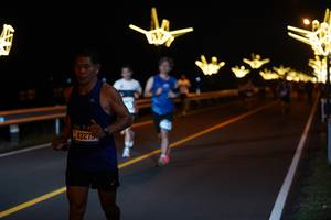 BIB: 43275
                            <button type="button" onclick="openModal(20451312)" class="btn btn-primary btn-sm float-right btn-popup" data-toggle="modal" data-target=".modal-high-quality">
                        <i class="fas fa-shopping-cart"></i> Add to Cart
                    </button>
                                            <button type="button" onclick="isThisMe(20451312, true)" class="btn btn-success btn-sm float-right btn-popup btn-isme hidden" data-toggle="tooltip" data-placement="bottom" title="นี่คือรูปของคุณใช่ไหม คลิกที่นี่เพื่อเอาเข้าอัลบั้ม">
                        <i class="fas fa-plus"></i> Add to album
                    </button>
                    <button type="button" onclick="isThisMe(20451312, false)" class="btn btn-warning btn-sm float-right btn-popup btn-isnotme hidden">
                        <i class="fas fa-ban"></i> Remove from album
                    </button>
