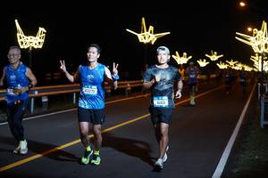 BIB: 4158, 43270, 41413
                            <button type="button" onclick="openModal(20427241)" class="btn btn-primary btn-sm float-right btn-popup" data-toggle="modal" data-target=".modal-high-quality">
                        <i class="fas fa-shopping-cart"></i> Add to Cart
                    </button>
                                            <button type="button" onclick="isThisMe(20427241, true)" class="btn btn-success btn-sm float-right btn-popup btn-isme hidden" data-toggle="tooltip" data-placement="bottom" title="นี่คือรูปของคุณใช่ไหม คลิกที่นี่เพื่อเอาเข้าอัลบั้ม">
                        <i class="fas fa-plus"></i> Add to album
                    </button>
                    <button type="button" onclick="isThisMe(20427241, false)" class="btn btn-warning btn-sm float-right btn-popup btn-isnotme hidden">
                        <i class="fas fa-ban"></i> Remove from album
                    </button>