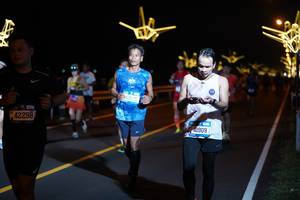 BIB: 42298, 43575, 41909
                            <button type="button" onclick="openModal(20455546)" class="btn btn-primary btn-sm float-right btn-popup" data-toggle="modal" data-target=".modal-high-quality">
                        <i class="fas fa-shopping-cart"></i> Add to Cart
                    </button>
                                            <button type="button" onclick="isThisMe(20455546, true)" class="btn btn-success btn-sm float-right btn-popup btn-isme hidden" data-toggle="tooltip" data-placement="bottom" title="นี่คือรูปของคุณใช่ไหม คลิกที่นี่เพื่อเอาเข้าอัลบั้ม">
                        <i class="fas fa-plus"></i> Add to album
                    </button>
                    <button type="button" onclick="isThisMe(20455546, false)" class="btn btn-warning btn-sm float-right btn-popup btn-isnotme hidden">
                        <i class="fas fa-ban"></i> Remove from album
                    </button>