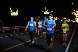 BIB: 40129, 43991, 200
                            <button type="button" onclick="openModal(19964205)" class="btn btn-primary btn-sm float-right btn-popup" data-toggle="modal" data-target=".modal-high-quality">
                        <i class="fas fa-shopping-cart"></i> Add to Cart
                    </button>
                                            <button type="button" onclick="isThisMe(19964205, true)" class="btn btn-success btn-sm float-right btn-popup btn-isme hidden" data-toggle="tooltip" data-placement="bottom" title="นี่คือรูปของคุณใช่ไหม คลิกที่นี่เพื่อเอาเข้าอัลบั้ม">
                        <i class="fas fa-plus"></i> Add to album
                    </button>
                    <button type="button" onclick="isThisMe(19964205, false)" class="btn btn-warning btn-sm float-right btn-popup btn-isnotme hidden">
                        <i class="fas fa-ban"></i> Remove from album
                    </button>