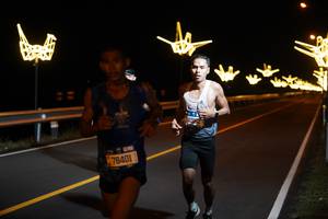 BIB: 78401, 40162
                            <button type="button" onclick="openModal(20301560)" class="btn btn-primary btn-sm float-right btn-popup" data-toggle="modal" data-target=".modal-high-quality">
                        <i class="fas fa-shopping-cart"></i> Add to Cart
                    </button>
                                            <button type="button" onclick="isThisMe(20301560, true)" class="btn btn-success btn-sm float-right btn-popup btn-isme hidden" data-toggle="tooltip" data-placement="bottom" title="นี่คือรูปของคุณใช่ไหม คลิกที่นี่เพื่อเอาเข้าอัลบั้ม">
                        <i class="fas fa-plus"></i> Add to album
                    </button>
                    <button type="button" onclick="isThisMe(20301560, false)" class="btn btn-warning btn-sm float-right btn-popup btn-isnotme hidden">
                        <i class="fas fa-ban"></i> Remove from album
                    </button>