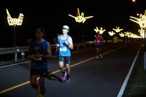 BIB: 815, 40382
                            <button type="button" onclick="openModal(20415975)" class="btn btn-primary btn-sm float-right btn-popup" data-toggle="modal" data-target=".modal-high-quality">
                        <i class="fas fa-shopping-cart"></i> Add to Cart
                    </button>
                                            <button type="button" onclick="isThisMe(20415975, true)" class="btn btn-success btn-sm float-right btn-popup btn-isme hidden" data-toggle="tooltip" data-placement="bottom" title="นี่คือรูปของคุณใช่ไหม คลิกที่นี่เพื่อเอาเข้าอัลบั้ม">
                        <i class="fas fa-plus"></i> Add to album
                    </button>
                    <button type="button" onclick="isThisMe(20415975, false)" class="btn btn-warning btn-sm float-right btn-popup btn-isnotme hidden">
                        <i class="fas fa-ban"></i> Remove from album
                    </button>