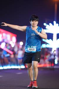 BIB: 2033, 41825
                            <button type="button" onclick="openModal(21564549)" class="btn btn-primary btn-sm float-right btn-popup" data-toggle="modal" data-target=".modal-high-quality">
                        <i class="fas fa-shopping-cart"></i> Add to Cart
                    </button>
                                            <button type="button" onclick="isThisMe(21564549, true)" class="btn btn-success btn-sm float-right btn-popup btn-isme hidden" data-toggle="tooltip" data-placement="bottom" title="นี่คือรูปของคุณใช่ไหม คลิกที่นี่เพื่อเอาเข้าอัลบั้ม">
                        <i class="fas fa-plus"></i> Add to album
                    </button>
                    <button type="button" onclick="isThisMe(21564549, false)" class="btn btn-warning btn-sm float-right btn-popup btn-isnotme hidden">
                        <i class="fas fa-ban"></i> Remove from album
                    </button>