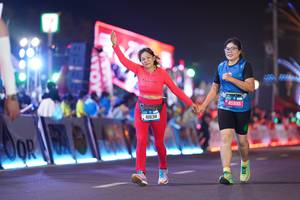 BIB: 41638, 45996
                            <button type="button" onclick="openModal(21542423)" class="btn btn-primary btn-sm float-right btn-popup" data-toggle="modal" data-target=".modal-high-quality">
                        <i class="fas fa-shopping-cart"></i> Add to Cart
                    </button>
                                            <button type="button" onclick="isThisMe(21542423, true)" class="btn btn-success btn-sm float-right btn-popup btn-isme hidden" data-toggle="tooltip" data-placement="bottom" title="นี่คือรูปของคุณใช่ไหม คลิกที่นี่เพื่อเอาเข้าอัลบั้ม">
                        <i class="fas fa-plus"></i> Add to album
                    </button>
                    <button type="button" onclick="isThisMe(21542423, false)" class="btn btn-warning btn-sm float-right btn-popup btn-isnotme hidden">
                        <i class="fas fa-ban"></i> Remove from album
                    </button>