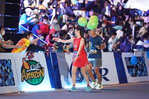 BIB: 947
                            <button type="button" onclick="openModal(21541533)" class="btn btn-primary btn-sm float-right btn-popup" data-toggle="modal" data-target=".modal-high-quality">
                        <i class="fas fa-shopping-cart"></i> Add to Cart
                    </button>
                                            <button type="button" onclick="isThisMe(21541533, true)" class="btn btn-success btn-sm float-right btn-popup btn-isme hidden" data-toggle="tooltip" data-placement="bottom" title="นี่คือรูปของคุณใช่ไหม คลิกที่นี่เพื่อเอาเข้าอัลบั้ม">
                        <i class="fas fa-plus"></i> Add to album
                    </button>
                    <button type="button" onclick="isThisMe(21541533, false)" class="btn btn-warning btn-sm float-right btn-popup btn-isnotme hidden">
                        <i class="fas fa-ban"></i> Remove from album
                    </button>