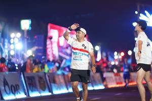 BIB: 42806
                            <button type="button" onclick="openModal(21578076)" class="btn btn-primary btn-sm float-right btn-popup" data-toggle="modal" data-target=".modal-high-quality">
                        <i class="fas fa-shopping-cart"></i> Add to Cart
                    </button>
                                            <button type="button" onclick="isThisMe(21578076, true)" class="btn btn-success btn-sm float-right btn-popup btn-isme hidden" data-toggle="tooltip" data-placement="bottom" title="นี่คือรูปของคุณใช่ไหม คลิกที่นี่เพื่อเอาเข้าอัลบั้ม">
                        <i class="fas fa-plus"></i> Add to album
                    </button>
                    <button type="button" onclick="isThisMe(21578076, false)" class="btn btn-warning btn-sm float-right btn-popup btn-isnotme hidden">
                        <i class="fas fa-ban"></i> Remove from album
                    </button>