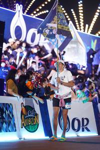 BIB: 999, 435
                            <button type="button" onclick="openModal(21564312)" class="btn btn-primary btn-sm float-right btn-popup" data-toggle="modal" data-target=".modal-high-quality">
                        <i class="fas fa-shopping-cart"></i> Add to Cart
                    </button>
                                            <button type="button" onclick="isThisMe(21564312, true)" class="btn btn-success btn-sm float-right btn-popup btn-isme hidden" data-toggle="tooltip" data-placement="bottom" title="นี่คือรูปของคุณใช่ไหม คลิกที่นี่เพื่อเอาเข้าอัลบั้ม">
                        <i class="fas fa-plus"></i> Add to album
                    </button>
                    <button type="button" onclick="isThisMe(21564312, false)" class="btn btn-warning btn-sm float-right btn-popup btn-isnotme hidden">
                        <i class="fas fa-ban"></i> Remove from album
                    </button>