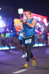 BIB: 42599
                            <button type="button" onclick="openModal(21540028)" class="btn btn-primary btn-sm float-right btn-popup" data-toggle="modal" data-target=".modal-high-quality">
                        <i class="fas fa-shopping-cart"></i> Add to Cart
                    </button>
                                            <button type="button" onclick="isThisMe(21540028, true)" class="btn btn-success btn-sm float-right btn-popup btn-isme hidden" data-toggle="tooltip" data-placement="bottom" title="นี่คือรูปของคุณใช่ไหม คลิกที่นี่เพื่อเอาเข้าอัลบั้ม">
                        <i class="fas fa-plus"></i> Add to album
                    </button>
                    <button type="button" onclick="isThisMe(21540028, false)" class="btn btn-warning btn-sm float-right btn-popup btn-isnotme hidden">
                        <i class="fas fa-ban"></i> Remove from album
                    </button>