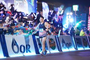 BIB: 44193
                            <button type="button" onclick="openModal(21566214)" class="btn btn-primary btn-sm float-right btn-popup" data-toggle="modal" data-target=".modal-high-quality">
                        <i class="fas fa-shopping-cart"></i> Add to Cart
                    </button>
                                            <button type="button" onclick="isThisMe(21566214, true)" class="btn btn-success btn-sm float-right btn-popup btn-isme hidden" data-toggle="tooltip" data-placement="bottom" title="นี่คือรูปของคุณใช่ไหม คลิกที่นี่เพื่อเอาเข้าอัลบั้ม">
                        <i class="fas fa-plus"></i> Add to album
                    </button>
                    <button type="button" onclick="isThisMe(21566214, false)" class="btn btn-warning btn-sm float-right btn-popup btn-isnotme hidden">
                        <i class="fas fa-ban"></i> Remove from album
                    </button>