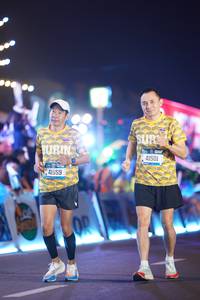 BIB: 41659, 41501
                            <button type="button" onclick="openModal(21579404)" class="btn btn-primary btn-sm float-right btn-popup" data-toggle="modal" data-target=".modal-high-quality">
                        <i class="fas fa-shopping-cart"></i> Add to Cart
                    </button>
                                            <button type="button" onclick="isThisMe(21579404, true)" class="btn btn-success btn-sm float-right btn-popup btn-isme hidden" data-toggle="tooltip" data-placement="bottom" title="นี่คือรูปของคุณใช่ไหม คลิกที่นี่เพื่อเอาเข้าอัลบั้ม">
                        <i class="fas fa-plus"></i> Add to album
                    </button>
                    <button type="button" onclick="isThisMe(21579404, false)" class="btn btn-warning btn-sm float-right btn-popup btn-isnotme hidden">
                        <i class="fas fa-ban"></i> Remove from album
                    </button>