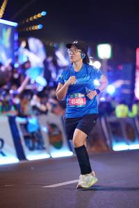 BIB: 103, 45464
                            <button type="button" onclick="openModal(21567467)" class="btn btn-primary btn-sm float-right btn-popup" data-toggle="modal" data-target=".modal-high-quality">
                        <i class="fas fa-shopping-cart"></i> Add to Cart
                    </button>
                                            <button type="button" onclick="isThisMe(21567467, true)" class="btn btn-success btn-sm float-right btn-popup btn-isme hidden" data-toggle="tooltip" data-placement="bottom" title="นี่คือรูปของคุณใช่ไหม คลิกที่นี่เพื่อเอาเข้าอัลบั้ม">
                        <i class="fas fa-plus"></i> Add to album
                    </button>
                    <button type="button" onclick="isThisMe(21567467, false)" class="btn btn-warning btn-sm float-right btn-popup btn-isnotme hidden">
                        <i class="fas fa-ban"></i> Remove from album
                    </button>