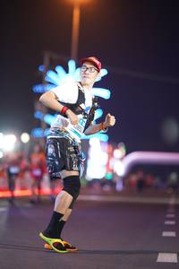 BIB: 385
                            <button type="button" onclick="openModal(21565571)" class="btn btn-primary btn-sm float-right btn-popup" data-toggle="modal" data-target=".modal-high-quality">
                        <i class="fas fa-shopping-cart"></i> Add to Cart
                    </button>
                                            <button type="button" onclick="isThisMe(21565571, true)" class="btn btn-success btn-sm float-right btn-popup btn-isme hidden" data-toggle="tooltip" data-placement="bottom" title="นี่คือรูปของคุณใช่ไหม คลิกที่นี่เพื่อเอาเข้าอัลบั้ม">
                        <i class="fas fa-plus"></i> Add to album
                    </button>
                    <button type="button" onclick="isThisMe(21565571, false)" class="btn btn-warning btn-sm float-right btn-popup btn-isnotme hidden">
                        <i class="fas fa-ban"></i> Remove from album
                    </button>