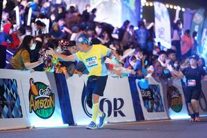 BIB: 999, 98057
                            <button type="button" onclick="openModal(21574554)" class="btn btn-primary btn-sm float-right btn-popup" data-toggle="modal" data-target=".modal-high-quality">
                        <i class="fas fa-shopping-cart"></i> Add to Cart
                    </button>
                                            <button type="button" onclick="isThisMe(21574554, true)" class="btn btn-success btn-sm float-right btn-popup btn-isme hidden" data-toggle="tooltip" data-placement="bottom" title="นี่คือรูปของคุณใช่ไหม คลิกที่นี่เพื่อเอาเข้าอัลบั้ม">
                        <i class="fas fa-plus"></i> Add to album
                    </button>
                    <button type="button" onclick="isThisMe(21574554, false)" class="btn btn-warning btn-sm float-right btn-popup btn-isnotme hidden">
                        <i class="fas fa-ban"></i> Remove from album
                    </button>