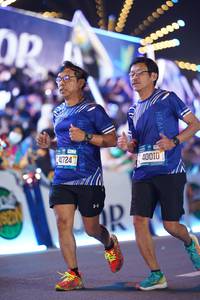 BIB: 1026, 4724, 40010, 2000
                            <button type="button" onclick="openModal(21584903)" class="btn btn-primary btn-sm float-right btn-popup" data-toggle="modal" data-target=".modal-high-quality">
                        <i class="fas fa-shopping-cart"></i> Add to Cart
                    </button>
                                            <button type="button" onclick="isThisMe(21584903, true)" class="btn btn-success btn-sm float-right btn-popup btn-isme hidden" data-toggle="tooltip" data-placement="bottom" title="นี่คือรูปของคุณใช่ไหม คลิกที่นี่เพื่อเอาเข้าอัลบั้ม">
                        <i class="fas fa-plus"></i> Add to album
                    </button>
                    <button type="button" onclick="isThisMe(21584903, false)" class="btn btn-warning btn-sm float-right btn-popup btn-isnotme hidden">
                        <i class="fas fa-ban"></i> Remove from album
                    </button>