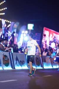 BIB: 201, 40761
                            <button type="button" onclick="openModal(21563135)" class="btn btn-primary btn-sm float-right btn-popup" data-toggle="modal" data-target=".modal-high-quality">
                        <i class="fas fa-shopping-cart"></i> Add to Cart
                    </button>
                                            <button type="button" onclick="isThisMe(21563135, true)" class="btn btn-success btn-sm float-right btn-popup btn-isme hidden" data-toggle="tooltip" data-placement="bottom" title="นี่คือรูปของคุณใช่ไหม คลิกที่นี่เพื่อเอาเข้าอัลบั้ม">
                        <i class="fas fa-plus"></i> Add to album
                    </button>
                    <button type="button" onclick="isThisMe(21563135, false)" class="btn btn-warning btn-sm float-right btn-popup btn-isnotme hidden">
                        <i class="fas fa-ban"></i> Remove from album
                    </button>