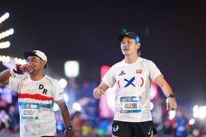 BIB: 200, 42806, 41291
                            <button type="button" onclick="openModal(21578324)" class="btn btn-primary btn-sm float-right btn-popup" data-toggle="modal" data-target=".modal-high-quality">
                        <i class="fas fa-shopping-cart"></i> Add to Cart
                    </button>
                                            <button type="button" onclick="isThisMe(21578324, true)" class="btn btn-success btn-sm float-right btn-popup btn-isme hidden" data-toggle="tooltip" data-placement="bottom" title="นี่คือรูปของคุณใช่ไหม คลิกที่นี่เพื่อเอาเข้าอัลบั้ม">
                        <i class="fas fa-plus"></i> Add to album
                    </button>
                    <button type="button" onclick="isThisMe(21578324, false)" class="btn btn-warning btn-sm float-right btn-popup btn-isnotme hidden">
                        <i class="fas fa-ban"></i> Remove from album
                    </button>