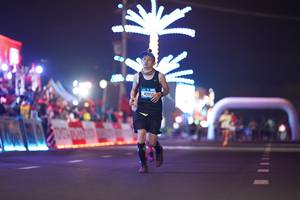 BIB: 40990
                            <button type="button" onclick="openModal(21560421)" class="btn btn-primary btn-sm float-right btn-popup" data-toggle="modal" data-target=".modal-high-quality">
                        <i class="fas fa-shopping-cart"></i> Add to Cart
                    </button>
                                            <button type="button" onclick="isThisMe(21560421, true)" class="btn btn-success btn-sm float-right btn-popup btn-isme hidden" data-toggle="tooltip" data-placement="bottom" title="นี่คือรูปของคุณใช่ไหม คลิกที่นี่เพื่อเอาเข้าอัลบั้ม">
                        <i class="fas fa-plus"></i> Add to album
                    </button>
                    <button type="button" onclick="isThisMe(21560421, false)" class="btn btn-warning btn-sm float-right btn-popup btn-isnotme hidden">
                        <i class="fas fa-ban"></i> Remove from album
                    </button>