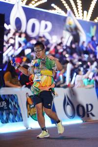 BIB: 2547
                            <button type="button" onclick="openModal(21581396)" class="btn btn-primary btn-sm float-right btn-popup" data-toggle="modal" data-target=".modal-high-quality">
                        <i class="fas fa-shopping-cart"></i> Add to Cart
                    </button>
                                            <button type="button" onclick="isThisMe(21581396, true)" class="btn btn-success btn-sm float-right btn-popup btn-isme hidden" data-toggle="tooltip" data-placement="bottom" title="นี่คือรูปของคุณใช่ไหม คลิกที่นี่เพื่อเอาเข้าอัลบั้ม">
                        <i class="fas fa-plus"></i> Add to album
                    </button>
                    <button type="button" onclick="isThisMe(21581396, false)" class="btn btn-warning btn-sm float-right btn-popup btn-isnotme hidden">
                        <i class="fas fa-ban"></i> Remove from album
                    </button>