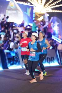 BIB: 45754
                            <button type="button" onclick="openModal(21541910)" class="btn btn-primary btn-sm float-right btn-popup" data-toggle="modal" data-target=".modal-high-quality">
                        <i class="fas fa-shopping-cart"></i> Add to Cart
                    </button>
                                            <button type="button" onclick="isThisMe(21541910, true)" class="btn btn-success btn-sm float-right btn-popup btn-isme hidden" data-toggle="tooltip" data-placement="bottom" title="นี่คือรูปของคุณใช่ไหม คลิกที่นี่เพื่อเอาเข้าอัลบั้ม">
                        <i class="fas fa-plus"></i> Add to album
                    </button>
                    <button type="button" onclick="isThisMe(21541910, false)" class="btn btn-warning btn-sm float-right btn-popup btn-isnotme hidden">
                        <i class="fas fa-ban"></i> Remove from album
                    </button>