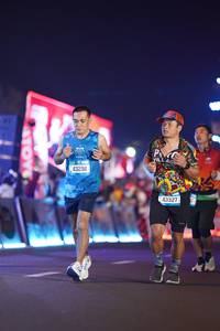 BIB: 43294, 43327
                            <button type="button" onclick="openModal(21564987)" class="btn btn-primary btn-sm float-right btn-popup" data-toggle="modal" data-target=".modal-high-quality">
                        <i class="fas fa-shopping-cart"></i> Add to Cart
                    </button>
                                            <button type="button" onclick="isThisMe(21564987, true)" class="btn btn-success btn-sm float-right btn-popup btn-isme hidden" data-toggle="tooltip" data-placement="bottom" title="นี่คือรูปของคุณใช่ไหม คลิกที่นี่เพื่อเอาเข้าอัลบั้ม">
                        <i class="fas fa-plus"></i> Add to album
                    </button>
                    <button type="button" onclick="isThisMe(21564987, false)" class="btn btn-warning btn-sm float-right btn-popup btn-isnotme hidden">
                        <i class="fas fa-ban"></i> Remove from album
                    </button>