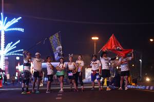 BIB: 193
                            <button type="button" onclick="openModal(21576888)" class="btn btn-primary btn-sm float-right btn-popup" data-toggle="modal" data-target=".modal-high-quality">
                        <i class="fas fa-shopping-cart"></i> Add to Cart
                    </button>
                                            <button type="button" onclick="isThisMe(21576888, true)" class="btn btn-success btn-sm float-right btn-popup btn-isme hidden" data-toggle="tooltip" data-placement="bottom" title="นี่คือรูปของคุณใช่ไหม คลิกที่นี่เพื่อเอาเข้าอัลบั้ม">
                        <i class="fas fa-plus"></i> Add to album
                    </button>
                    <button type="button" onclick="isThisMe(21576888, false)" class="btn btn-warning btn-sm float-right btn-popup btn-isnotme hidden">
                        <i class="fas fa-ban"></i> Remove from album
                    </button>