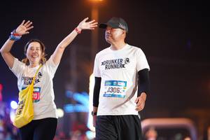 BIB: 430632
                            <button type="button" onclick="openModal(21582838)" class="btn btn-primary btn-sm float-right btn-popup" data-toggle="modal" data-target=".modal-high-quality">
                        <i class="fas fa-shopping-cart"></i> Add to Cart
                    </button>
                                            <button type="button" onclick="isThisMe(21582838, true)" class="btn btn-success btn-sm float-right btn-popup btn-isme hidden" data-toggle="tooltip" data-placement="bottom" title="นี่คือรูปของคุณใช่ไหม คลิกที่นี่เพื่อเอาเข้าอัลบั้ม">
                        <i class="fas fa-plus"></i> Add to album
                    </button>
                    <button type="button" onclick="isThisMe(21582838, false)" class="btn btn-warning btn-sm float-right btn-popup btn-isnotme hidden">
                        <i class="fas fa-ban"></i> Remove from album
                    </button>