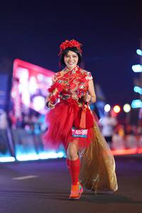 BIB: 45366
                            <button type="button" onclick="openModal(21562601)" class="btn btn-primary btn-sm float-right btn-popup" data-toggle="modal" data-target=".modal-high-quality">
                        <i class="fas fa-shopping-cart"></i> Add to Cart
                    </button>
                                            <button type="button" onclick="isThisMe(21562601, true)" class="btn btn-success btn-sm float-right btn-popup btn-isme hidden" data-toggle="tooltip" data-placement="bottom" title="นี่คือรูปของคุณใช่ไหม คลิกที่นี่เพื่อเอาเข้าอัลบั้ม">
                        <i class="fas fa-plus"></i> Add to album
                    </button>
                    <button type="button" onclick="isThisMe(21562601, false)" class="btn btn-warning btn-sm float-right btn-popup btn-isnotme hidden">
                        <i class="fas fa-ban"></i> Remove from album
                    </button>