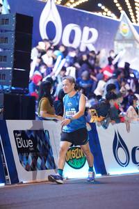 BIB: 5855, 000, 930, 41884
                            <button type="button" onclick="openModal(21572735)" class="btn btn-primary btn-sm float-right btn-popup" data-toggle="modal" data-target=".modal-high-quality">
                        <i class="fas fa-shopping-cart"></i> Add to Cart
                    </button>
                                            <button type="button" onclick="isThisMe(21572735, true)" class="btn btn-success btn-sm float-right btn-popup btn-isme hidden" data-toggle="tooltip" data-placement="bottom" title="นี่คือรูปของคุณใช่ไหม คลิกที่นี่เพื่อเอาเข้าอัลบั้ม">
                        <i class="fas fa-plus"></i> Add to album
                    </button>
                    <button type="button" onclick="isThisMe(21572735, false)" class="btn btn-warning btn-sm float-right btn-popup btn-isnotme hidden">
                        <i class="fas fa-ban"></i> Remove from album
                    </button>