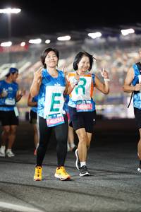 BIB: 45534, 15889
                            <button type="button" onclick="openModal(21279668)" class="btn btn-primary btn-sm float-right btn-popup" data-toggle="modal" data-target=".modal-high-quality">
                        <i class="fas fa-shopping-cart"></i> Add to Cart
                    </button>
                                            <button type="button" onclick="isThisMe(21279668, true)" class="btn btn-success btn-sm float-right btn-popup btn-isme hidden" data-toggle="tooltip" data-placement="bottom" title="นี่คือรูปของคุณใช่ไหม คลิกที่นี่เพื่อเอาเข้าอัลบั้ม">
                        <i class="fas fa-plus"></i> Add to album
                    </button>
                    <button type="button" onclick="isThisMe(21279668, false)" class="btn btn-warning btn-sm float-right btn-popup btn-isnotme hidden">
                        <i class="fas fa-ban"></i> Remove from album
                    </button>