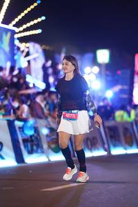 BIB: 200, 45771
                            <button type="button" onclick="openModal(21567607)" class="btn btn-primary btn-sm float-right btn-popup" data-toggle="modal" data-target=".modal-high-quality">
                        <i class="fas fa-shopping-cart"></i> Add to Cart
                    </button>
                                            <button type="button" onclick="isThisMe(21567607, true)" class="btn btn-success btn-sm float-right btn-popup btn-isme hidden" data-toggle="tooltip" data-placement="bottom" title="นี่คือรูปของคุณใช่ไหม คลิกที่นี่เพื่อเอาเข้าอัลบั้ม">
                        <i class="fas fa-plus"></i> Add to album
                    </button>
                    <button type="button" onclick="isThisMe(21567607, false)" class="btn btn-warning btn-sm float-right btn-popup btn-isnotme hidden">
                        <i class="fas fa-ban"></i> Remove from album
                    </button>