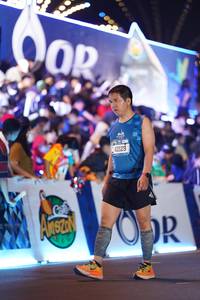 BIB: 42129
                            <button type="button" onclick="openModal(21549305)" class="btn btn-primary btn-sm float-right btn-popup" data-toggle="modal" data-target=".modal-high-quality">
                        <i class="fas fa-shopping-cart"></i> Add to Cart
                    </button>
                                            <button type="button" onclick="isThisMe(21549305, true)" class="btn btn-success btn-sm float-right btn-popup btn-isme hidden" data-toggle="tooltip" data-placement="bottom" title="นี่คือรูปของคุณใช่ไหม คลิกที่นี่เพื่อเอาเข้าอัลบั้ม">
                        <i class="fas fa-plus"></i> Add to album
                    </button>
                    <button type="button" onclick="isThisMe(21549305, false)" class="btn btn-warning btn-sm float-right btn-popup btn-isnotme hidden">
                        <i class="fas fa-ban"></i> Remove from album
                    </button>