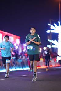 BIB: 44100
                            <button type="button" onclick="openModal(21552008)" class="btn btn-primary btn-sm float-right btn-popup" data-toggle="modal" data-target=".modal-high-quality">
                        <i class="fas fa-shopping-cart"></i> Add to Cart
                    </button>
                                            <button type="button" onclick="isThisMe(21552008, true)" class="btn btn-success btn-sm float-right btn-popup btn-isme hidden" data-toggle="tooltip" data-placement="bottom" title="นี่คือรูปของคุณใช่ไหม คลิกที่นี่เพื่อเอาเข้าอัลบั้ม">
                        <i class="fas fa-plus"></i> Add to album
                    </button>
                    <button type="button" onclick="isThisMe(21552008, false)" class="btn btn-warning btn-sm float-right btn-popup btn-isnotme hidden">
                        <i class="fas fa-ban"></i> Remove from album
                    </button>