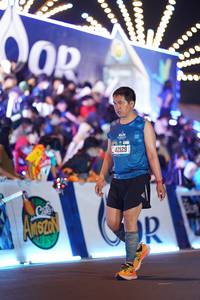 BIB: 42129
                            <button type="button" onclick="openModal(21549294)" class="btn btn-primary btn-sm float-right btn-popup" data-toggle="modal" data-target=".modal-high-quality">
                        <i class="fas fa-shopping-cart"></i> Add to Cart
                    </button>
                                            <button type="button" onclick="isThisMe(21549294, true)" class="btn btn-success btn-sm float-right btn-popup btn-isme hidden" data-toggle="tooltip" data-placement="bottom" title="นี่คือรูปของคุณใช่ไหม คลิกที่นี่เพื่อเอาเข้าอัลบั้ม">
                        <i class="fas fa-plus"></i> Add to album
                    </button>
                    <button type="button" onclick="isThisMe(21549294, false)" class="btn btn-warning btn-sm float-right btn-popup btn-isnotme hidden">
                        <i class="fas fa-ban"></i> Remove from album
                    </button>